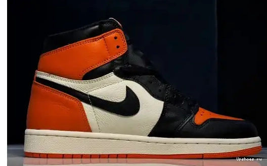  555088-005 Retro Backboard Jordan High 1 555088-005 Shattered 0507